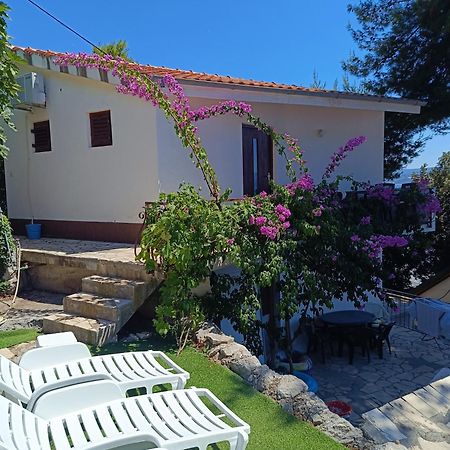 Studio Apartmani Tucic Celina Exterior photo